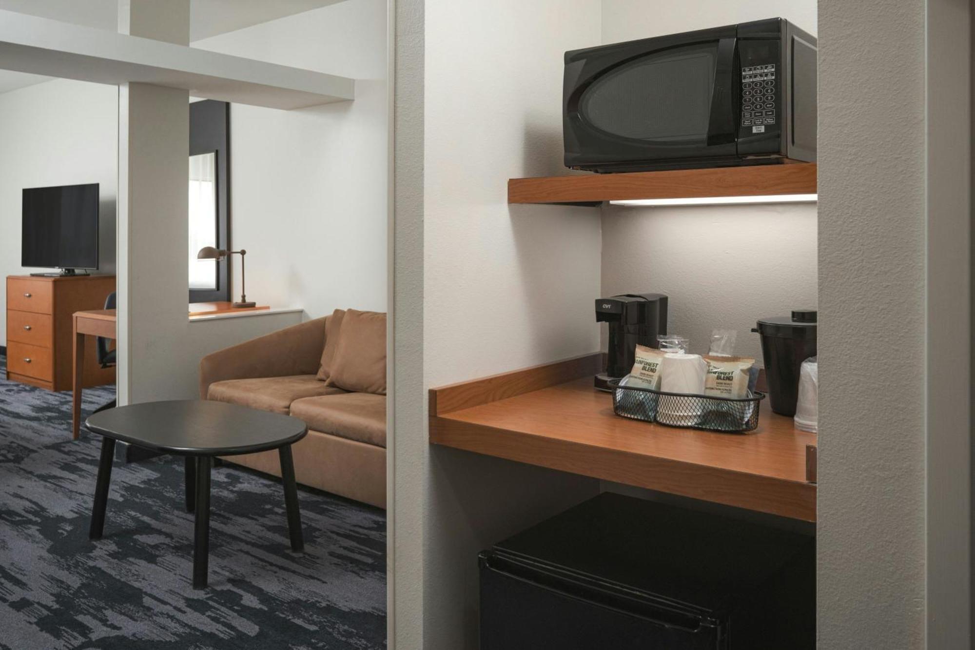 Fairfield & East Hotel