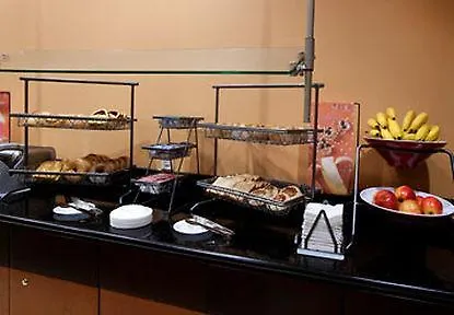 Fairfield Inn & Suites Louisville East 