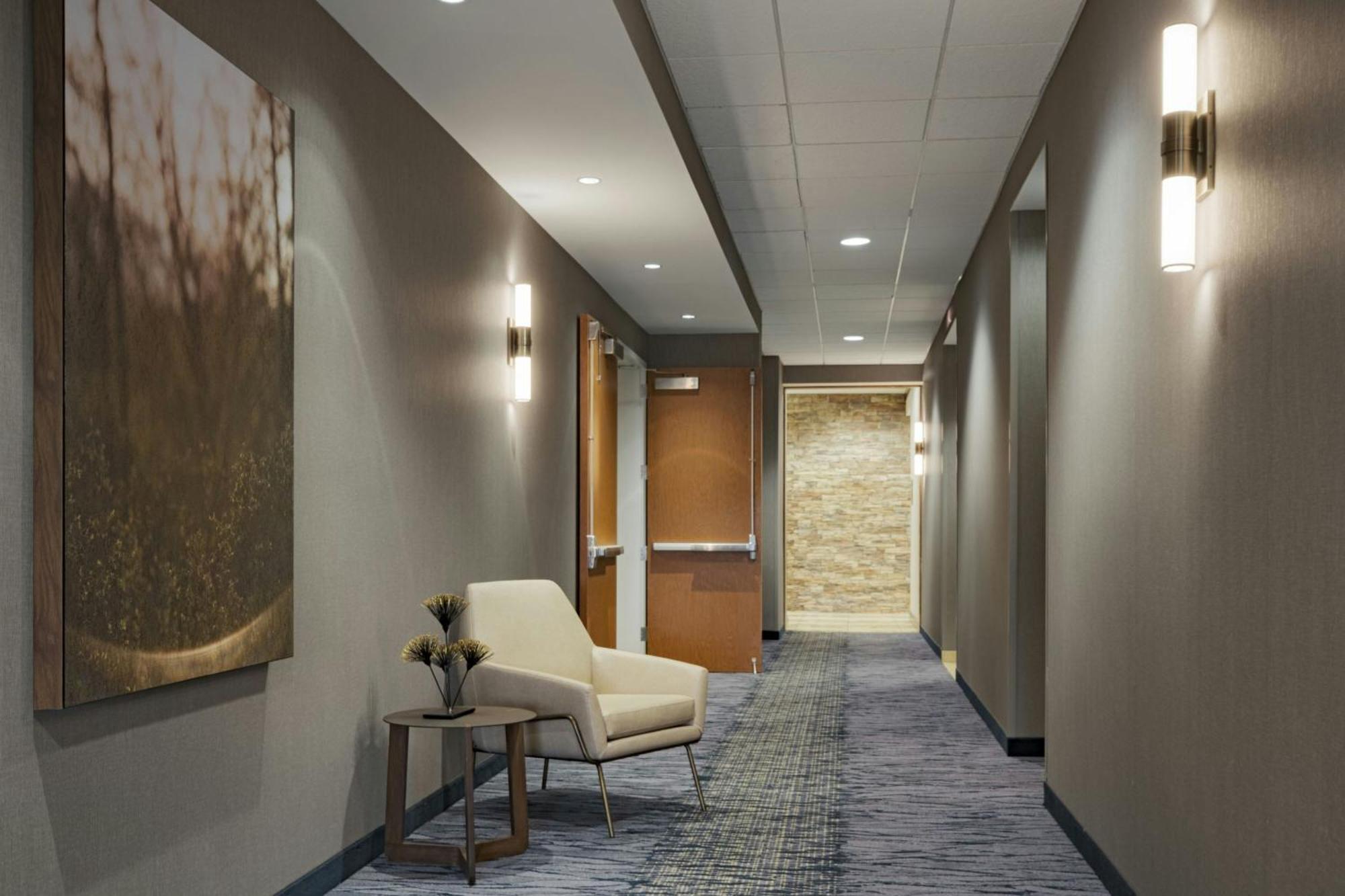 Fairfield & East Hotel Louisville